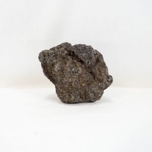 Comprar roca volcánica negra con agujeros para decorar acuarios en tienda online especializada en peces, Pzes Alcorcón, tienda.pzes.es