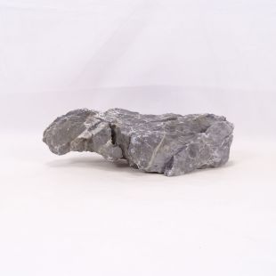 Comprar roca Multilayer pequeña con grietas para decorar acuarios en tienda online especializada en peces, Pzes Alcorcón.